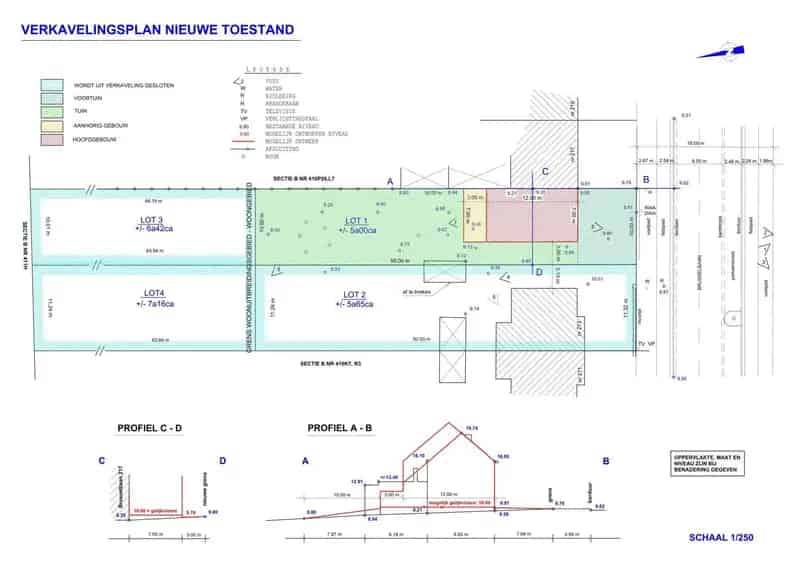 Centraal Gelegen Bouwgrond Drie-Gevel