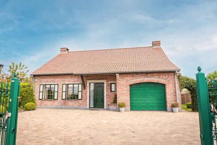 Villa te koop 9a 74ca 4-5 slaapkamers garage