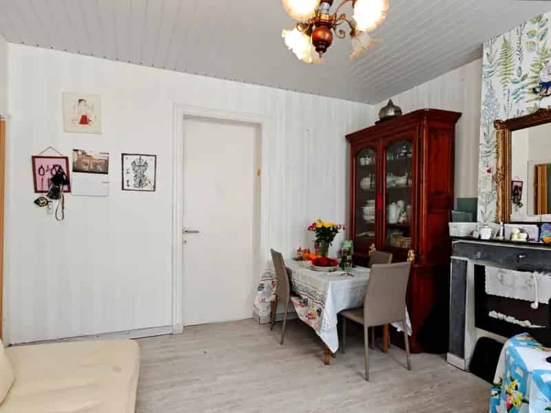 Te renoveren appartement Oostende  - Charmant pand met potentieel