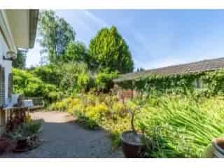 Huis te koop Sint-Genesius-Rode 4 slaapkamers grote tuin