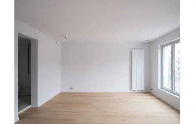 Ghent Centrum: 31m² Appartement te Huur - Gerenoveerd, Terras, EPC A