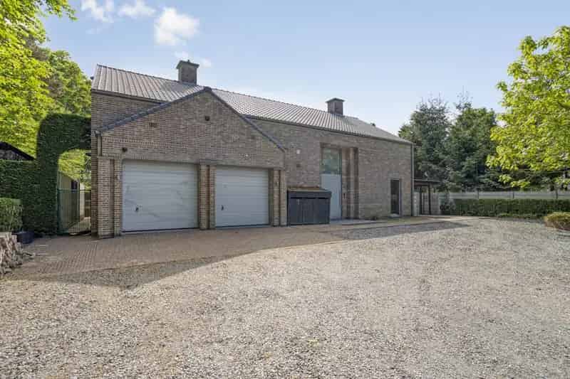 Ruime Villa te Huur Meerle 4 slaapkamers Grote Tuin Garage