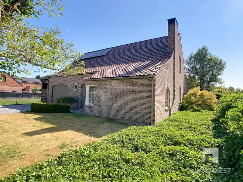 Huis te huur Tessenderlo: Landelijke woning 208m² met 3 slaapkamers