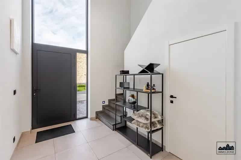 Zeer ruime moderne recente woning te centrum Sint-Niklaas