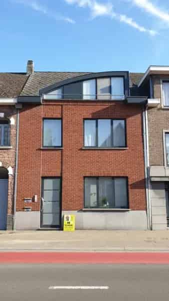 Ruim Duplex Appartement 138m2 Te Huur Grote Terras 3 slaapkamers