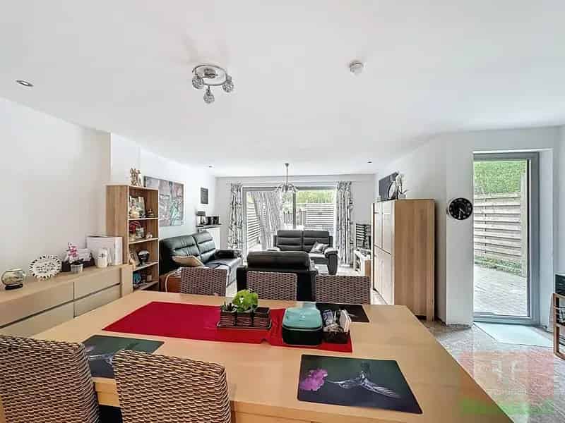 Appartement te koop in Wichelen