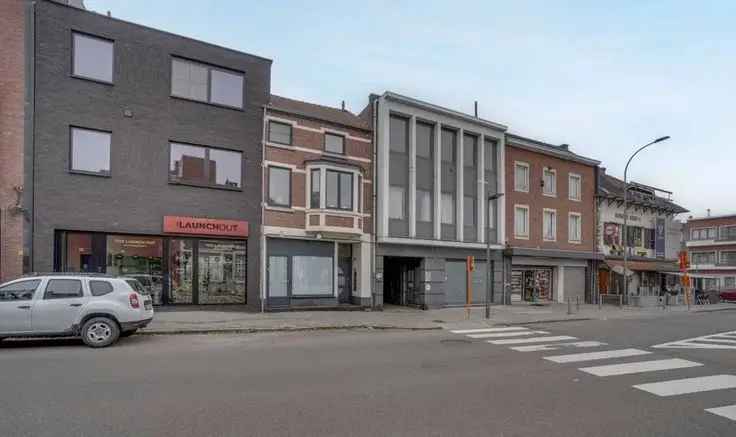 Appartementenblok Te Koop Nabij Centrum