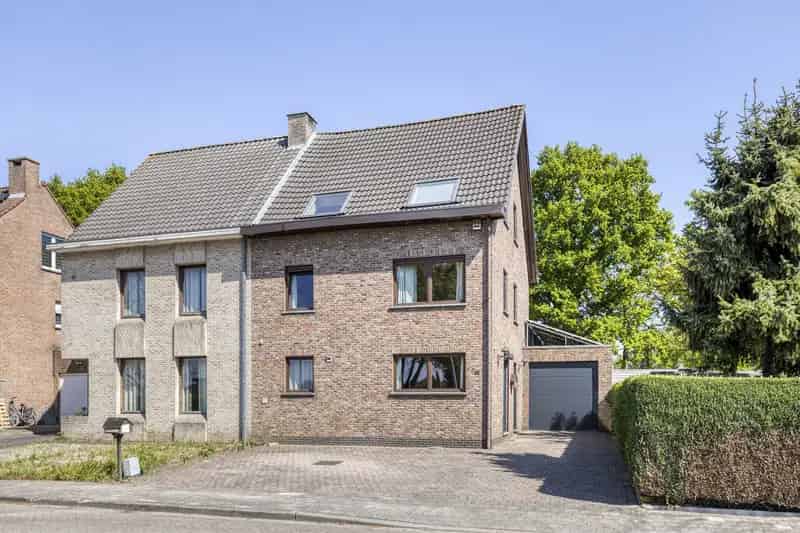 Huis te huur Borsbeek: 5 slaapkamers, energiezuinig, tuin & garage