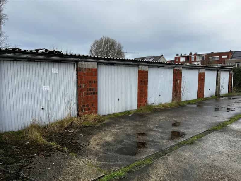 12 Garageboxen te Koop in Lier