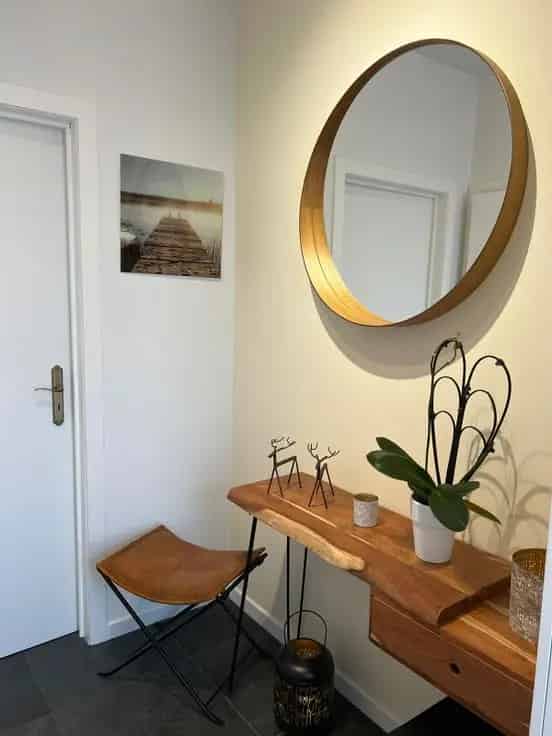 Huis Te Koop 4 slaapkamers Nabij Stedelijke Voorzieningen