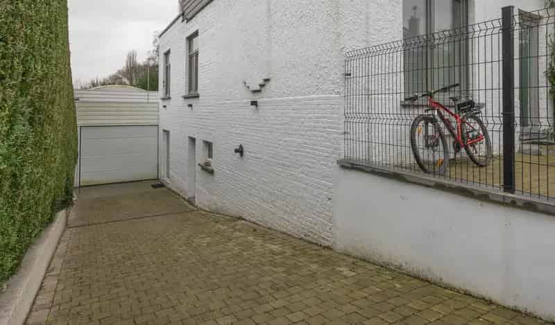 Huis te huur Dilbeek: Duplexappartement met Atelier