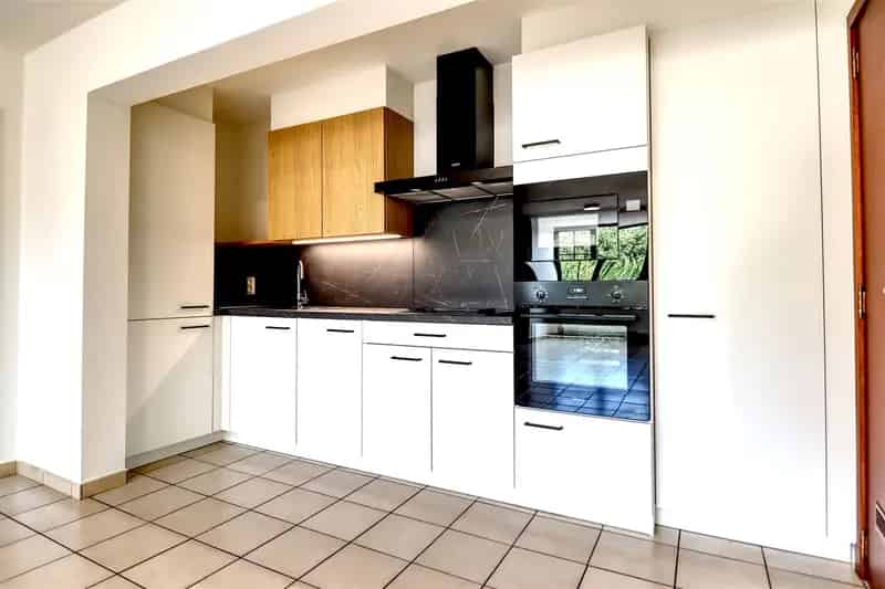 Appartement te koop: Centraal gelegen en volledig vernieuwd