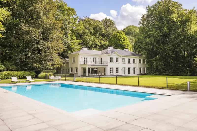 Huis te huur Kapellen: Ruime Villa 5 slaapkamers