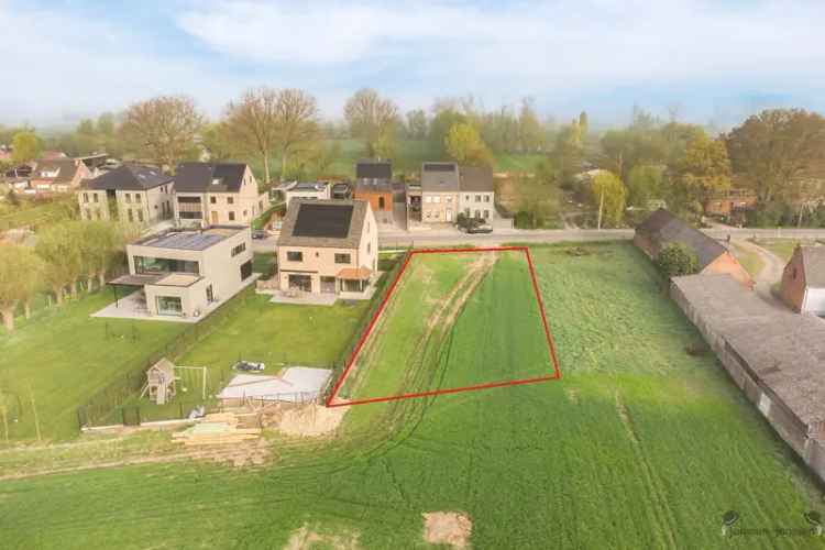 Bouwgrond te koop 895m² met open zicht Lokeren