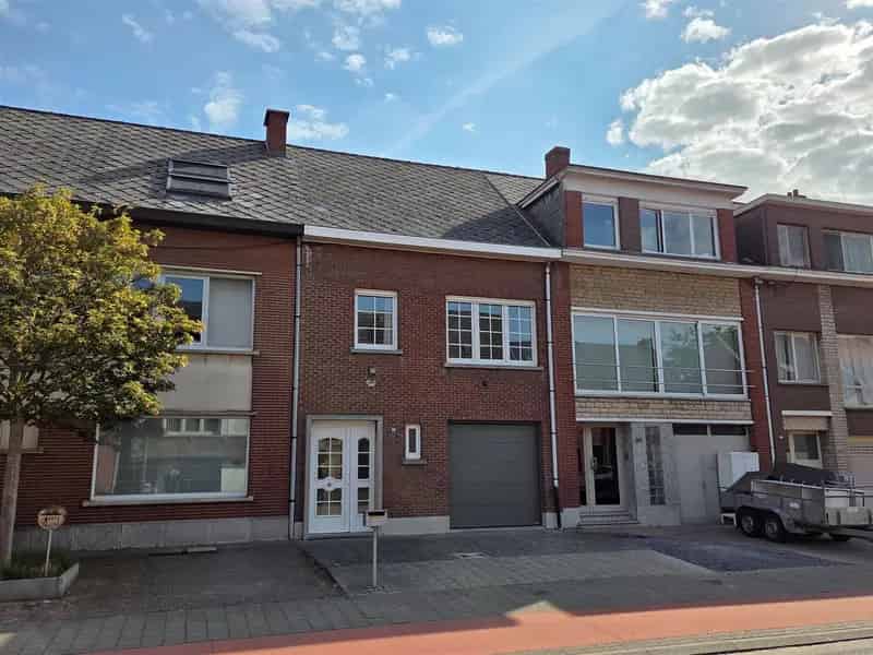 Huis te huur 3 slaapkamers garage tuin Ruisbroek
