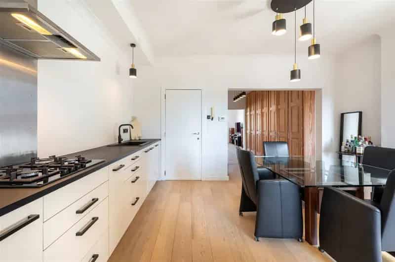 Lichtrijk appartement te koop Antwerpen rustige ligging