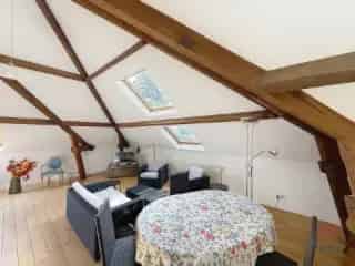 Appartement te huur Sint-Genesius-Rode - 1 slaapkamer - Gemeubileerd
