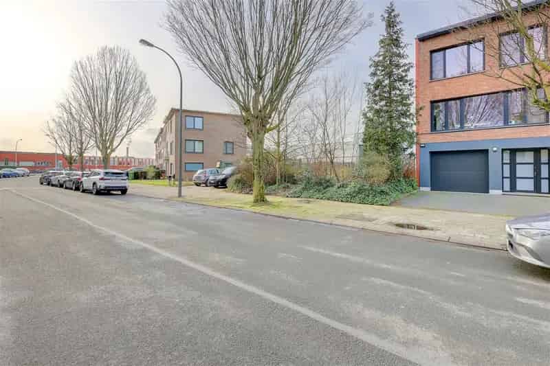 Bouwgrond Wilrijk 454m² Halfopen Bebouwing