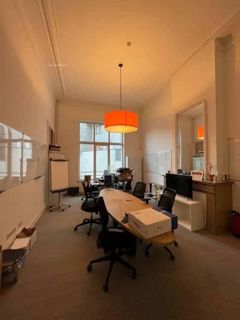 Kantoren te koop Brussel 766m² gerenoveerd appartement