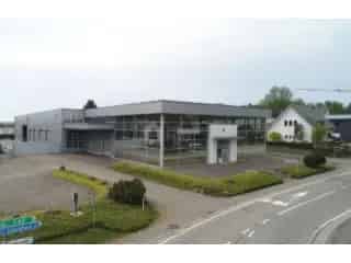 Handelspand te huur Saint Vith - Ruime Kantoren Magazijn