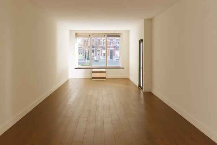 Wonen en Werken: Goed Gelegen Pand
