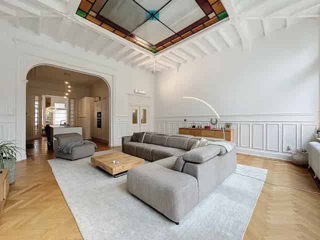 Huis te Huur Uccle Parvis Saint Pierre 400m²