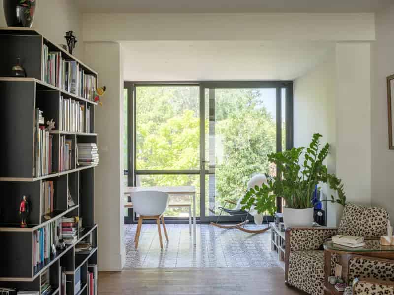 Bel-etage Gent-Sint-Pieters: Ruime woning met tuin en garage