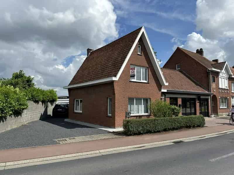 Gerenoveerde Huis te Huur 2 Slaapkamers Torhout