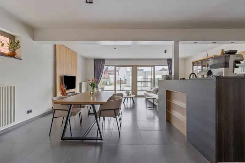 Gelijkvloers Appartement 118m² 2 Slaapkamers Sint-Amands