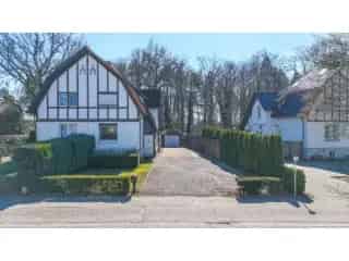 Huis te koop Heusden-Zolder - Charmante Mijnwoning te renoveren
