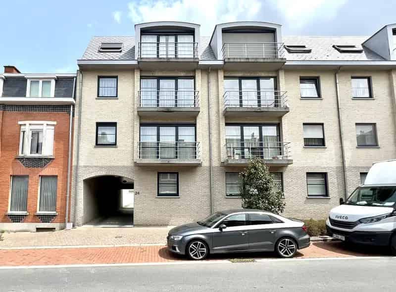 Appartement te huur 2 slaapkamers garage parking terras