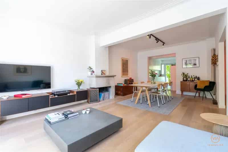 Appartement te koop: 3 slaapkamers, terras, tuin, 2 garages
