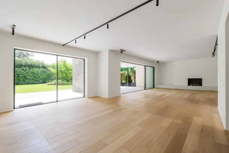 Luxe Appartement te Ukkel 3 slaapkamers Zuidtuin 228m²