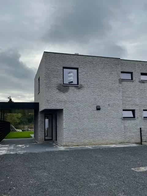 Nieuwbouw woning 3 slaapkamers 327m²