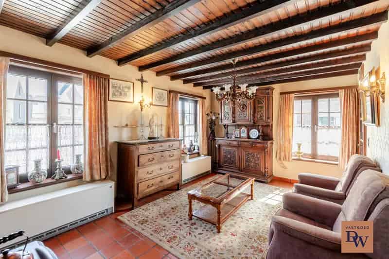 Huis te koop Zottegem: 3 slaapkamers, tuin, garage