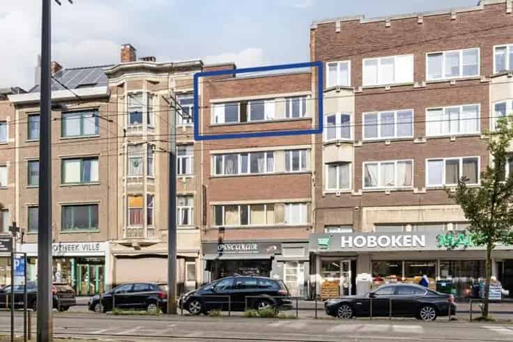 Antwerpen Appartement Te Koop: 3 Slaapkamers, Terras, Hoog Rendement