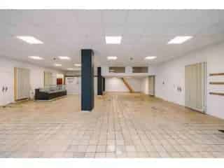 Handelspand te Koop Sint Niklaas 194m2 Centrum