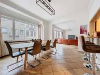 Huis te koop Jette 203m² Nabij winkels scholen en openbaar vervoer