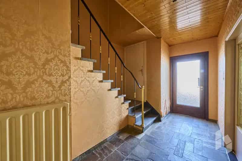 Huis te huur 3 slaapkamers te renoveren