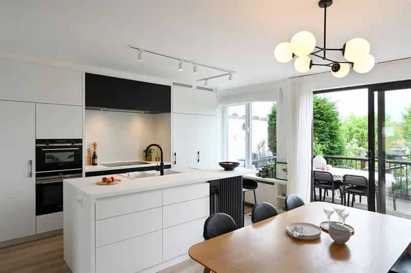 Gerenoveerde Bel-Etage Wilrijk EPC A 3 slaapkamers
