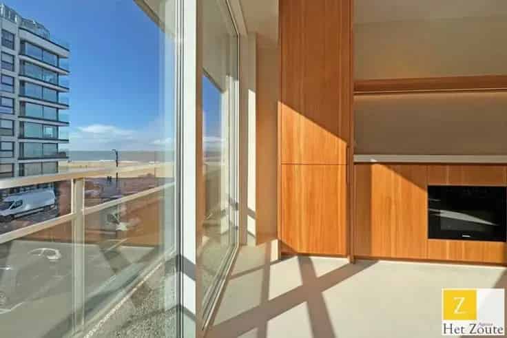 Gerenoveerd Appartement Knokke Het Zoute Zeezicht