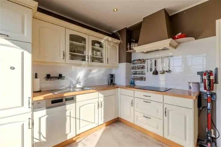 Appartement te Koop Putte 3 slaapkamers Garage Airco