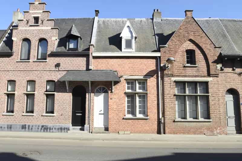 Huis te huur Bazel: Instapklare woning met 2 slaapkamers en garage