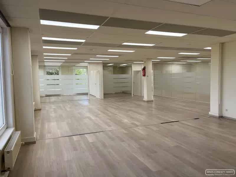 Kantoor te huur Waregem 225m2 Toplocatie