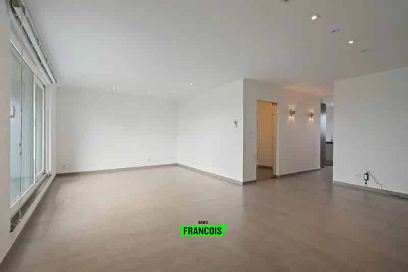 Appartement te huur Sint-Lievens-Houtem: Instapklaar Duplex met 2 slaapkamers