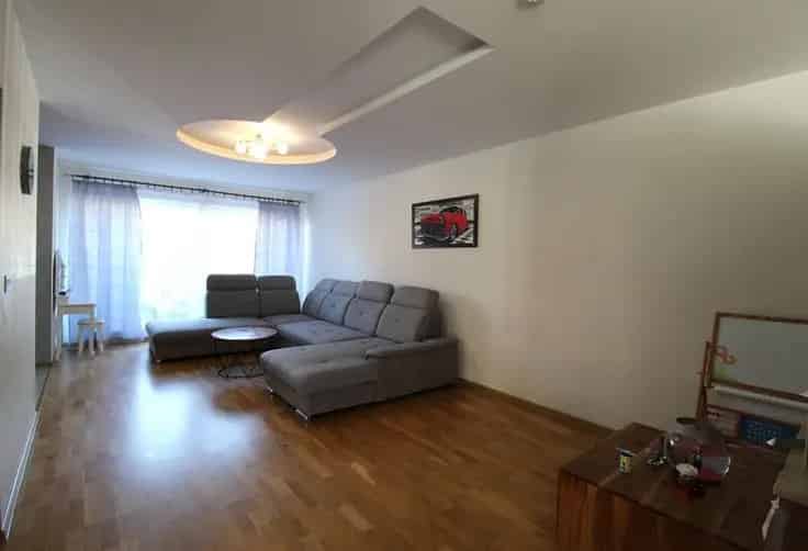 Huis Te Koop Merelbeke: 5 Slaapkamers, 2 Badkamers, Energiezuinig