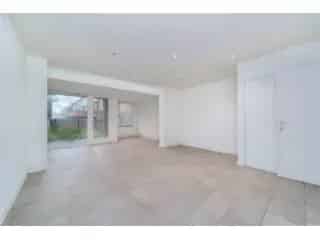 Huis te Koop Ekeren - Gerenoveerde Woning 3 Slaapkamers