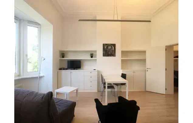 Huur 1 slaapkamer appartement in Schaerbeek - Schaarbeek