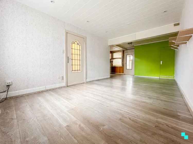 Te renoveren woning in Emelgem