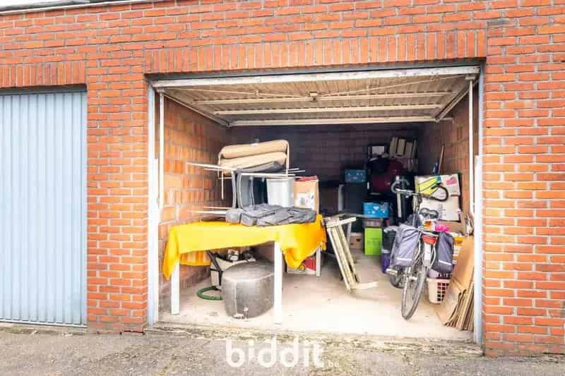 INSTAPKLAAR APPARTEMENT